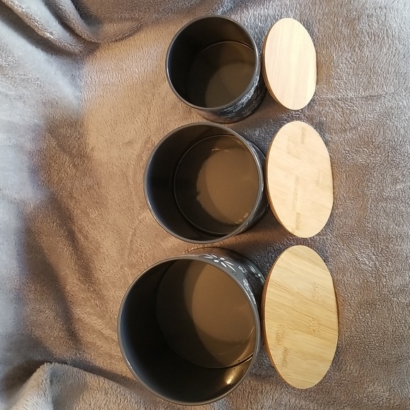 Temp-tations 3-Piece Metal Canisters with Bamboo Lids. Brand new. Never used. - Picture 3 of 10